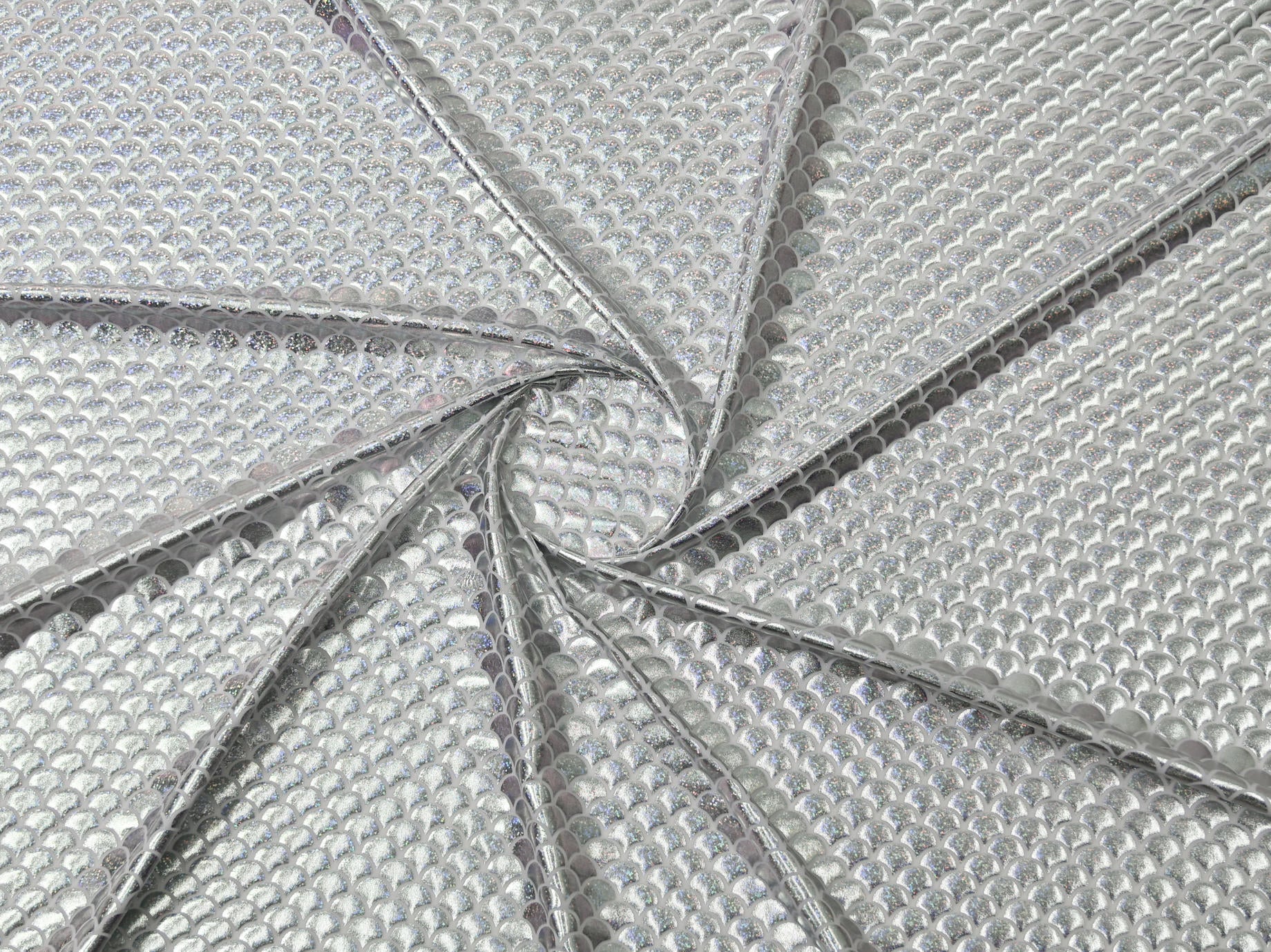 150cm Mermaid Scale Foil Spandex DR2652-2