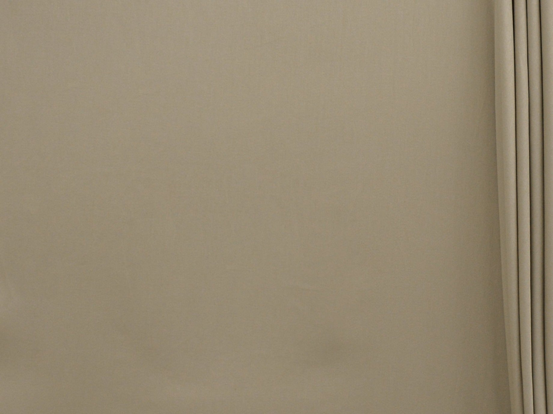 280cm 300T/C Plain Percale Sheeting SH250-4
