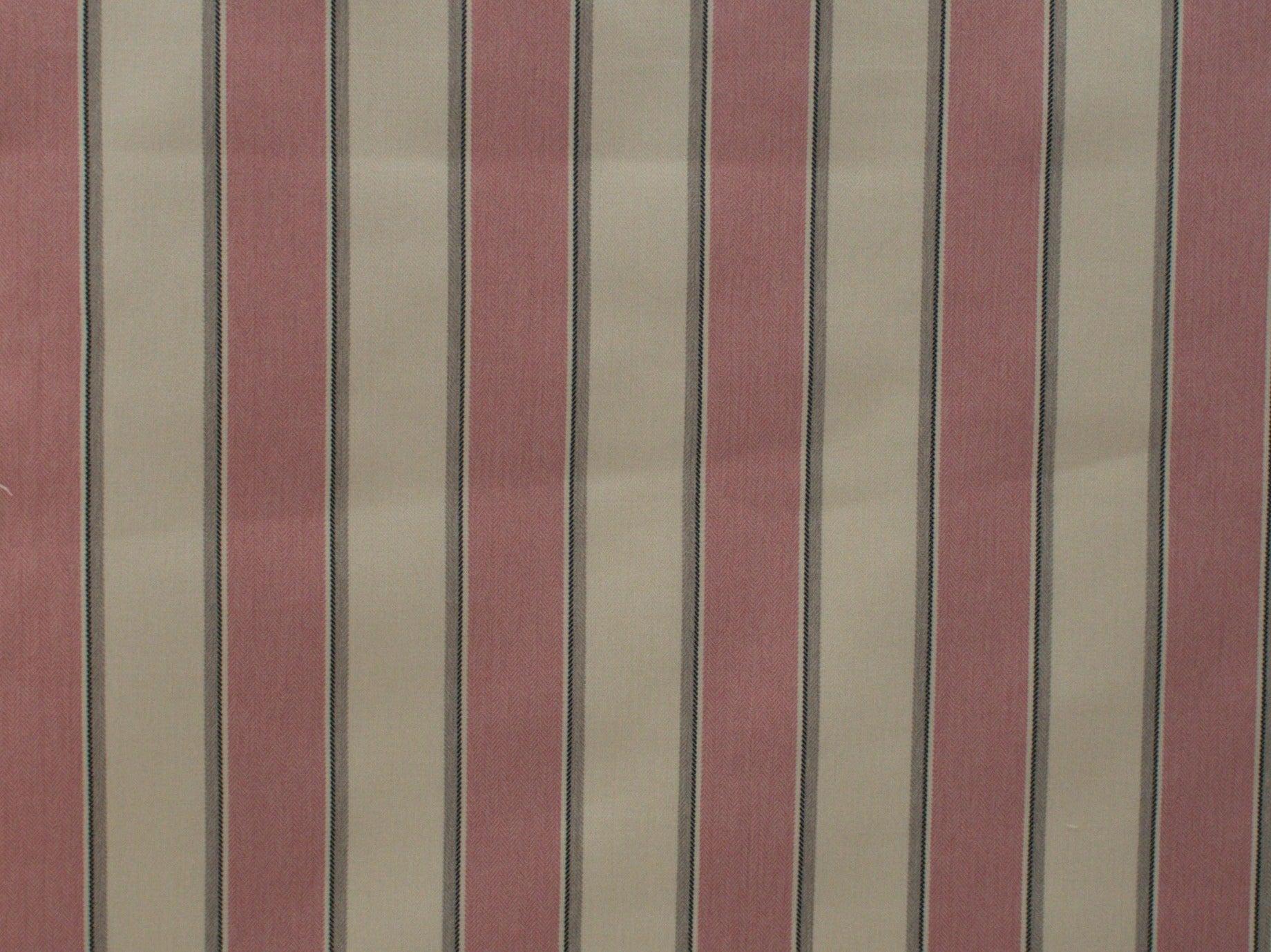 145cm Niles Upholstery Collection UP068-14