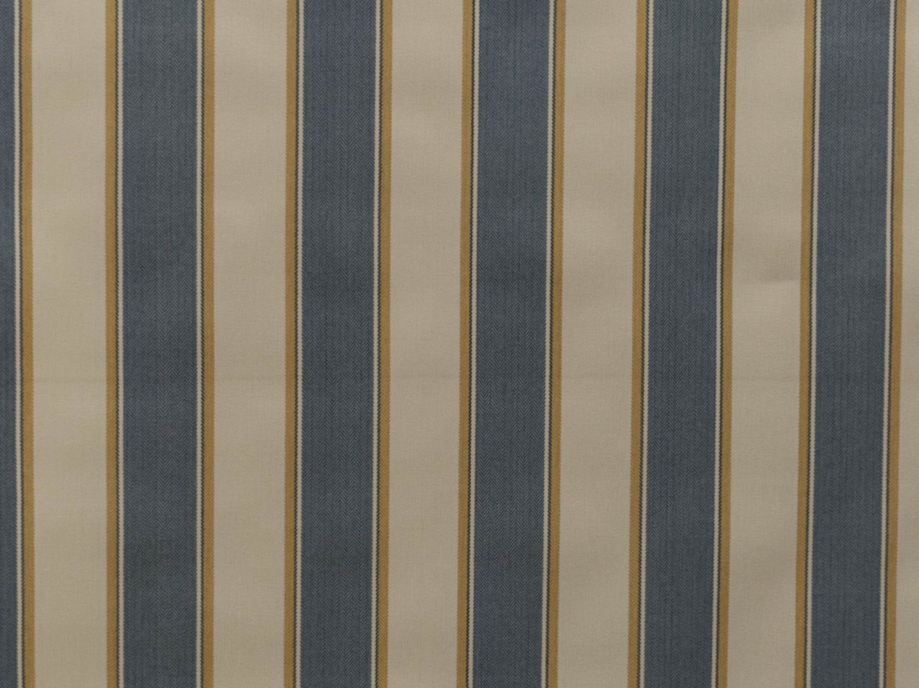 145cm Niles Upholstery Collection UP068-17