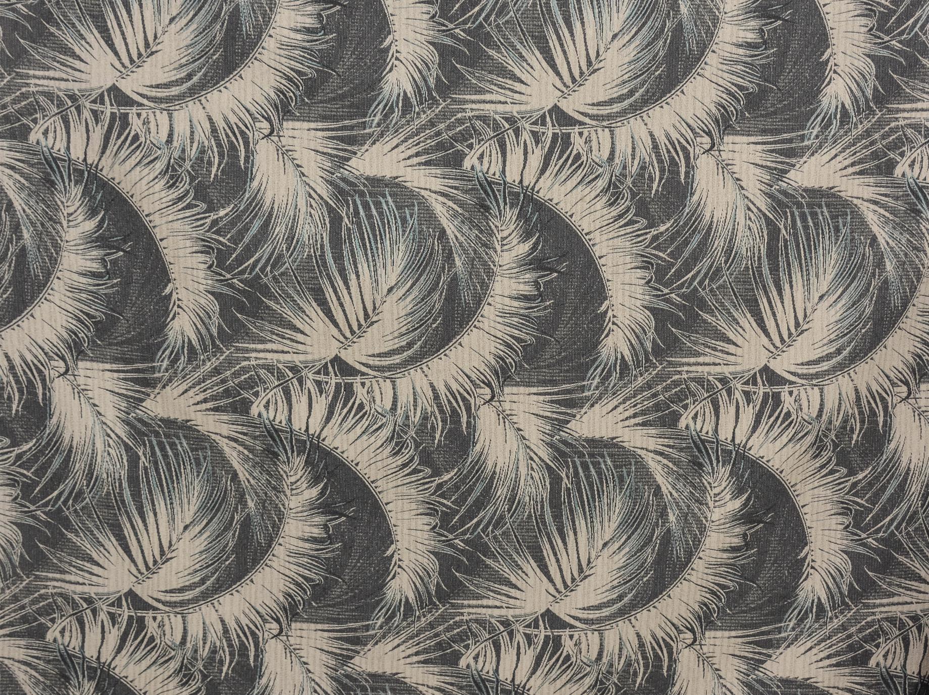 145cm Vignette Leaf Collection UP532-4