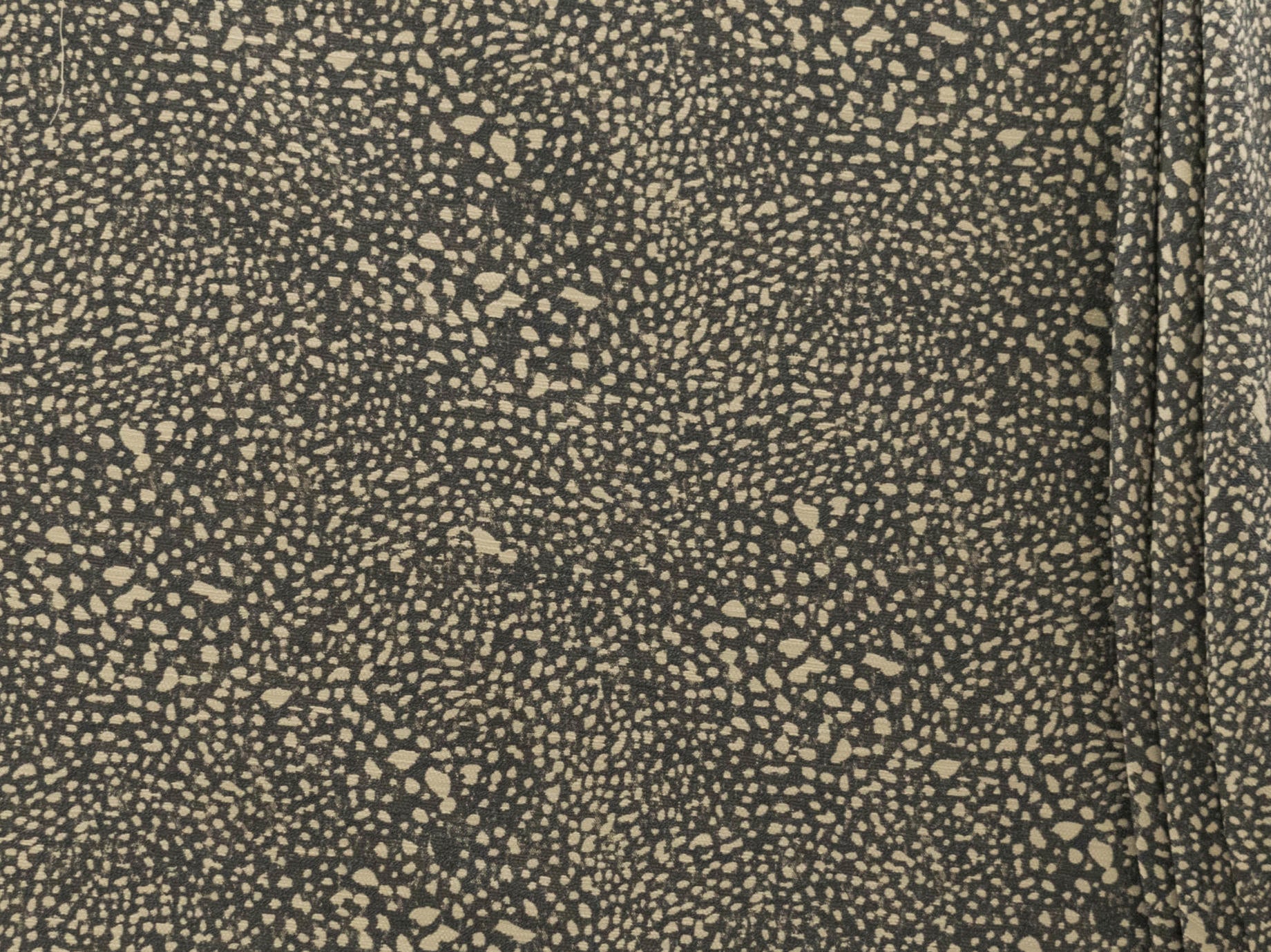 145cm Perdy Upholstery  UP650-4