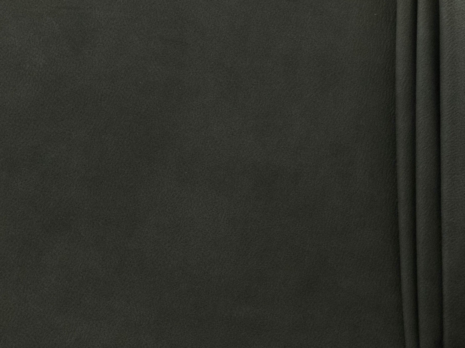 142cm Chestnut Leather Look Upholstery UP657-5