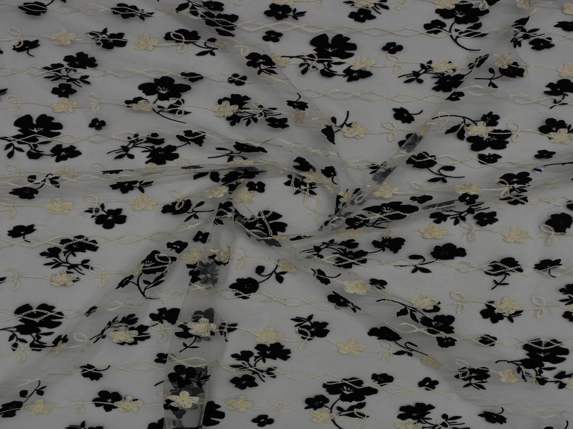 Embroided flocking  Tulle